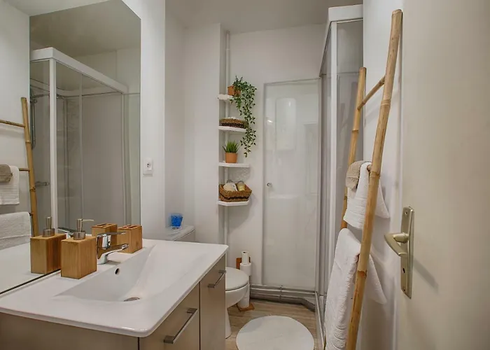 شقة Cosy + Hyper-centre + Netflix *